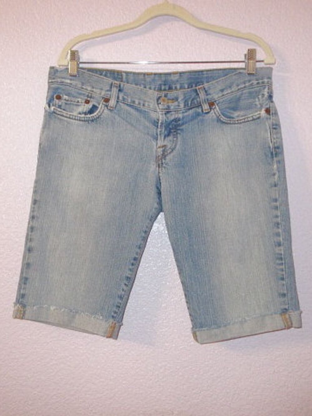 Vtg Y2K 90s Lucky Brand Low Rise Jean Shorts 12 31 Button Fly Denim Bermuda Boho